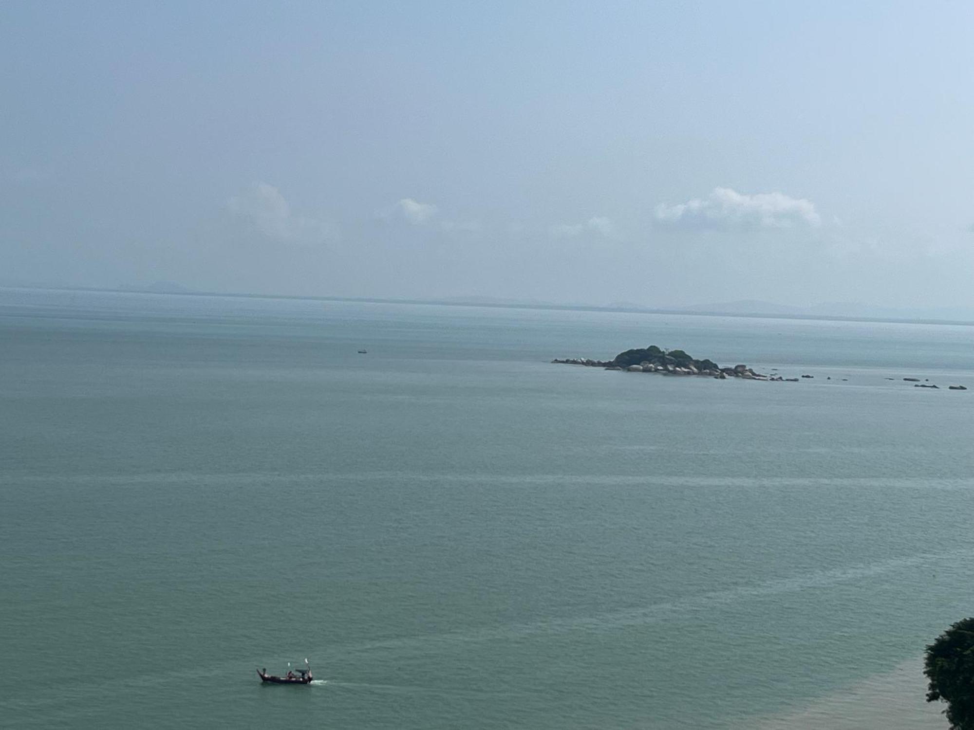 Paradise By The Sea In Penang By Veron At Rainbow Paradise タンジュンブンガ エクステリア 写真