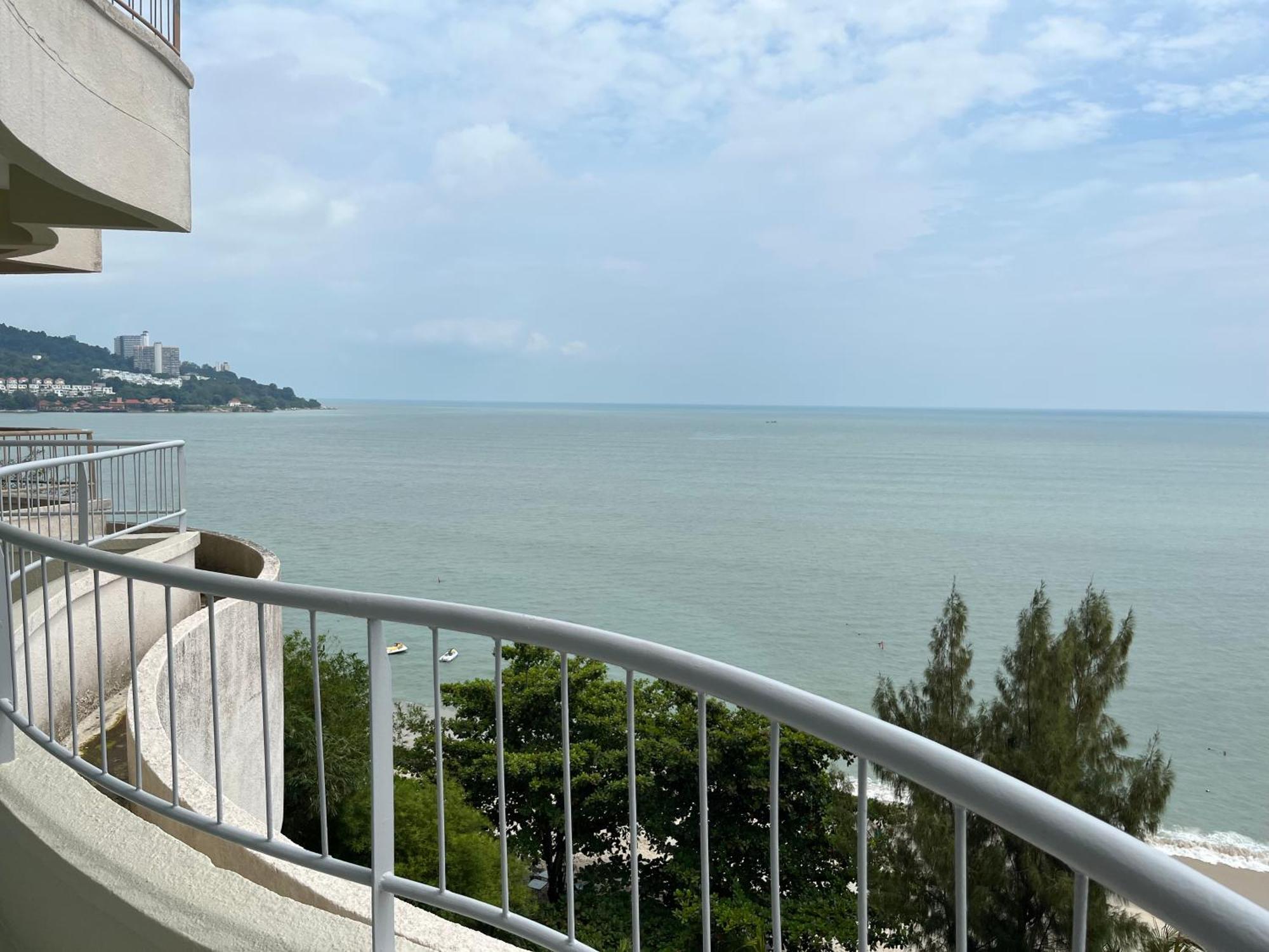 Paradise By The Sea In Penang By Veron At Rainbow Paradise タンジュンブンガ エクステリア 写真